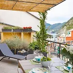 Carattino 12 Idyllic Seafront Retreat * Vernazza