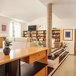 Carattino 12 Idyllic Seafront Retreat Apartment Vernazza