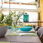 Carattino 12 Idyllic Seafront Retreat *