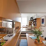 Carattino 12 Idyllic Seafront Retreat *