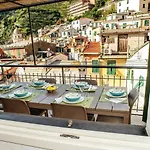 Apartment Carattino 12 Idyllic Seafront Retreat Vernazza