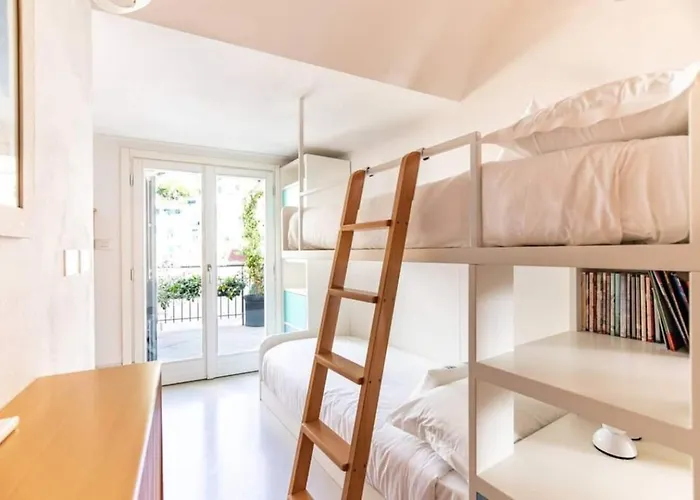 Carattino 12 Idyllic Seafront Retreat Apartman *
