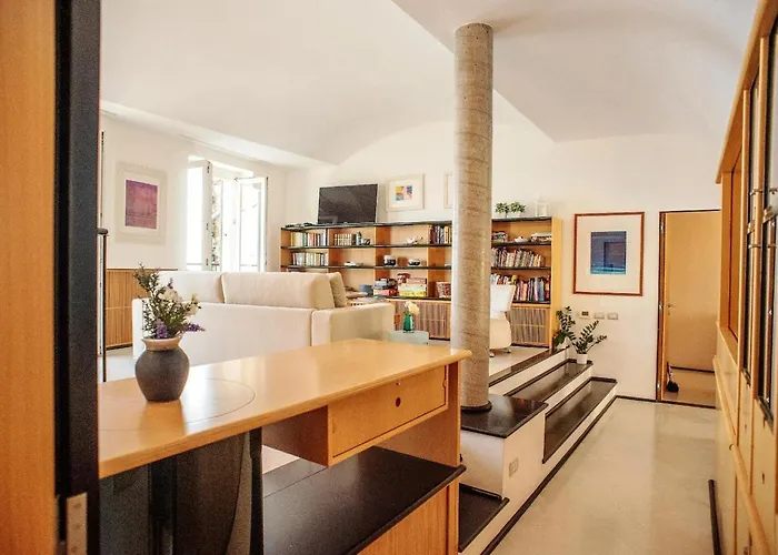 Carattino 12 Idyllic Seafront Retreat Apartman Vernazza