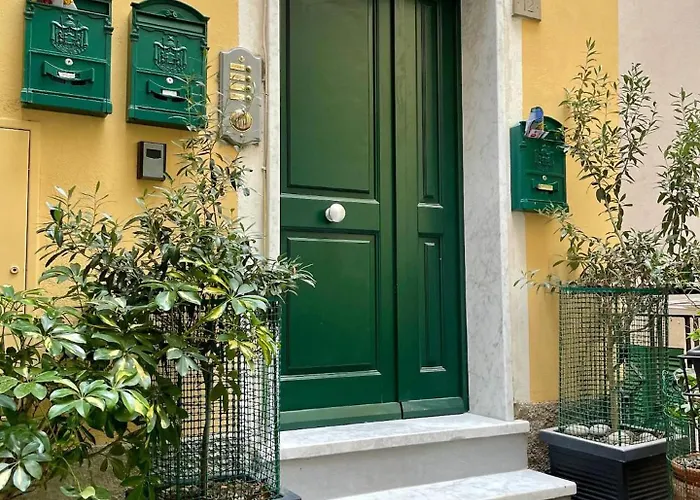 Carattino 12 Idyllic Seafront Retreat Vernazza