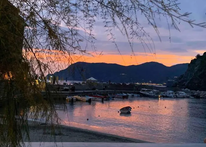 Carattino 12 Idyllic Seafront Retreat Vernazza